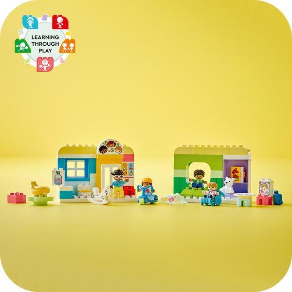 LEGO Life At The Day-Care Center 10992 DUPLO LEGO DUPLO @ 2TTOYS | Official LEGO shop😊🥰 LEGO €. 47.99