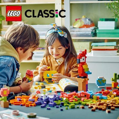 LEGO Lots of Bricks 11030 Classic LEGO CLASSIC @ 2TTOYS LEGO €. 49.99