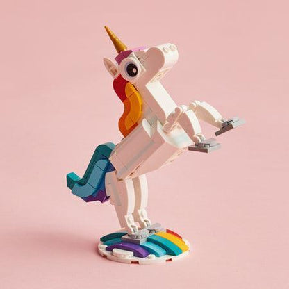 LEGO Magical Unicorn 31140 Creator 3 in 1 LEGO CREATOR @ 2TTOYS LEGO €. 8.48