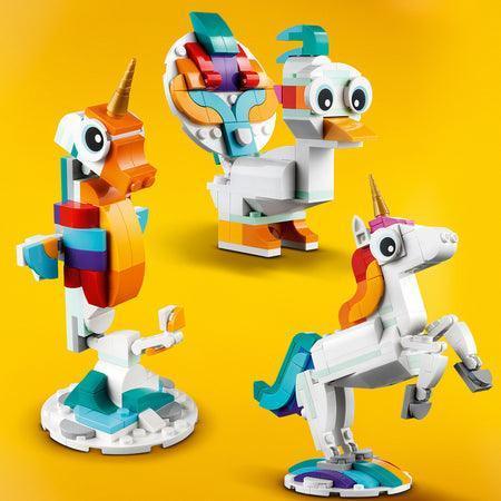 LEGO Magical Unicorn 31140 Creator 3 in 1 LEGO CREATOR @ 2TTOYS LEGO €. 8.48