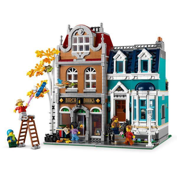 LEGO Modulaire Boekenwinkel 10270 Creator Expert LEGO CREATOR EXPERT MODULAIR @ 2TTOYS LEGO €. 234.99