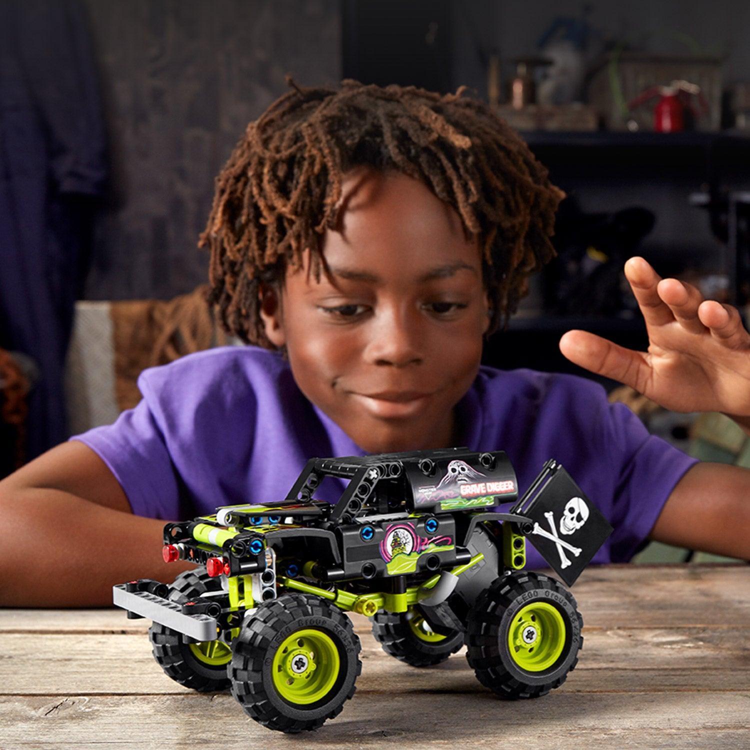 LEGO Monster Jam Grave Digger 42118 Technic LEGO TECHNIC @ 2TTOYS | Official LEGO shop😊🥰 LEGO €. 22.99