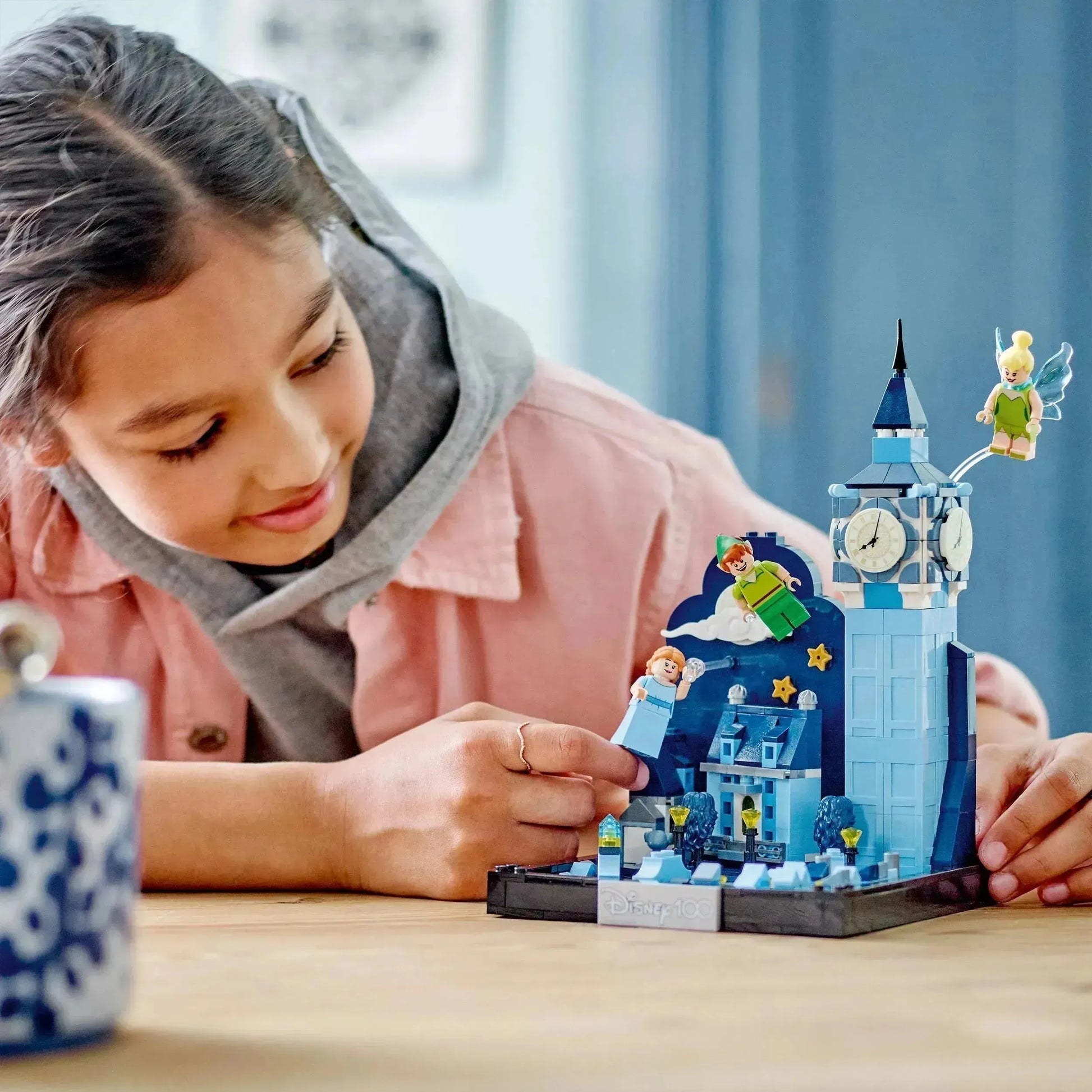 LEGO Peter Pan en Wendy vliegen over Londen 43232 Disney LEGO DISNEY @ 2TTOYS | Official LEGO shop😊🥰 LEGO €. 69.99