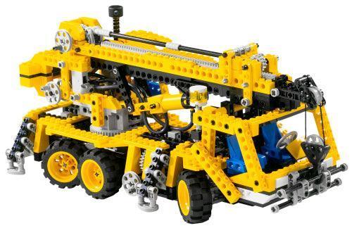 LEGO Pneumatic Crane Truck 8431 Technic LEGO TECHNIC @ 2TTOYS LEGO €. 84.99