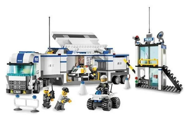 LEGO Politie Truck 7743 City LEGO CITY @ 2TTOYS | Official LEGO shop😊🥰 LEGO €. 39.99