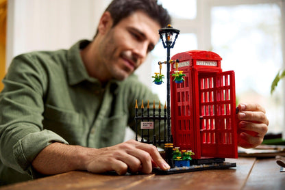 LEGO Red London Telephone Box 21347 Ideas @ 2TTOYS | Official LEGO shop😊🥰 2TTOYS €. 114.99