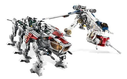 LEGO Republic Dropship with AT-OT Walker 10195 StarWars @ 2TTOYS | Official LEGO shop😊🥰 LEGO €. 249.99