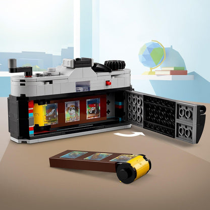 LEGO Retro Camera 31147 Creator 3 in 1 LEGO CREATOR 3 IN 1 @ 2TTOYS | Official LEGO shop😊🥰 LEGO €. 19.99