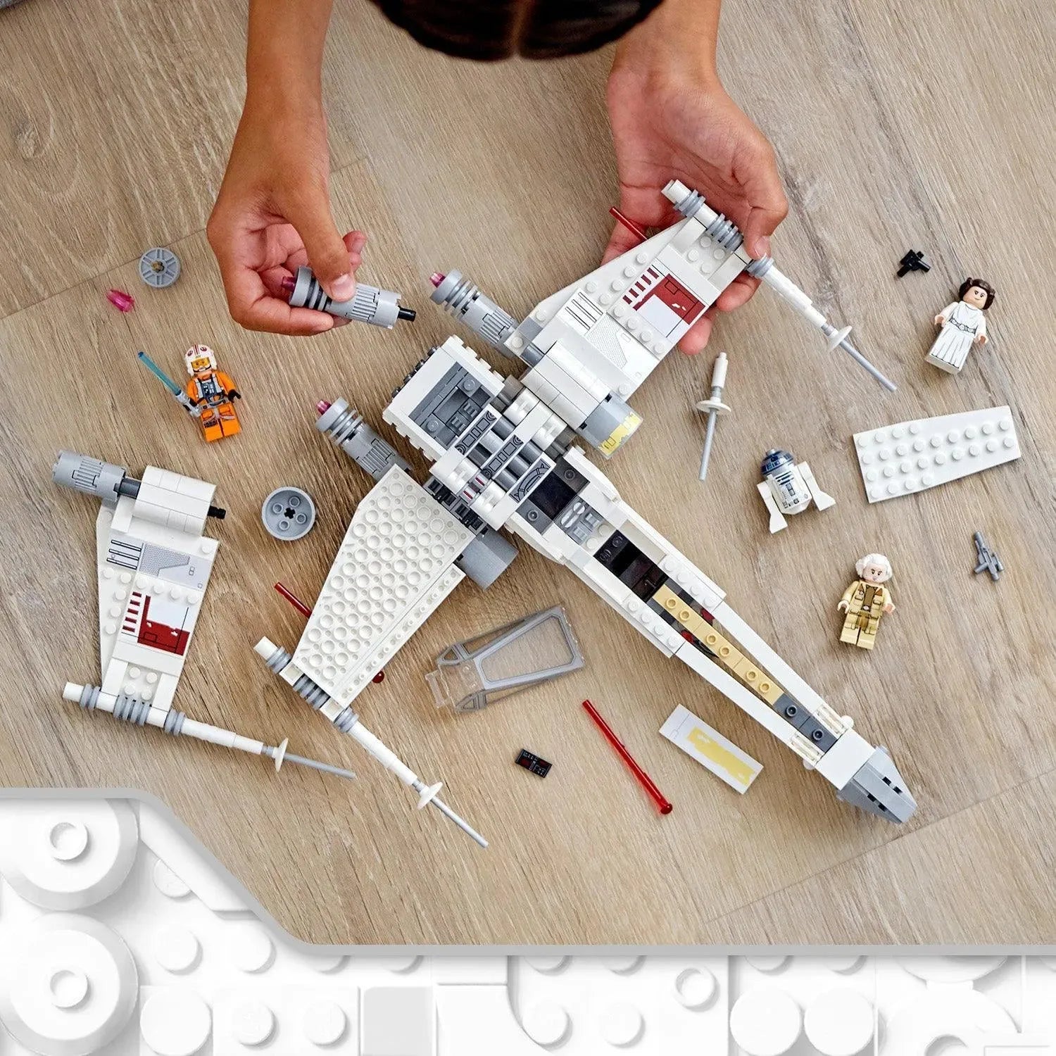 LEGO Skywalker’s X-Wing Fighter 75301 StarWars LEGO STARWARS @ 2TTOYS | Official LEGO shop😊🥰 LEGO €. 54.99