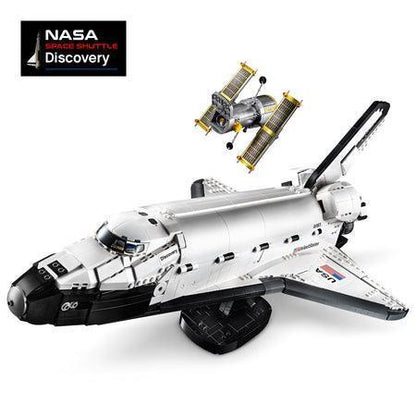 LEGO Space Shuttle Discovery 10283 Creator Expert (USED) LEGO CREATOR EXPERT @ 2TTOYS LEGO €. 149.99