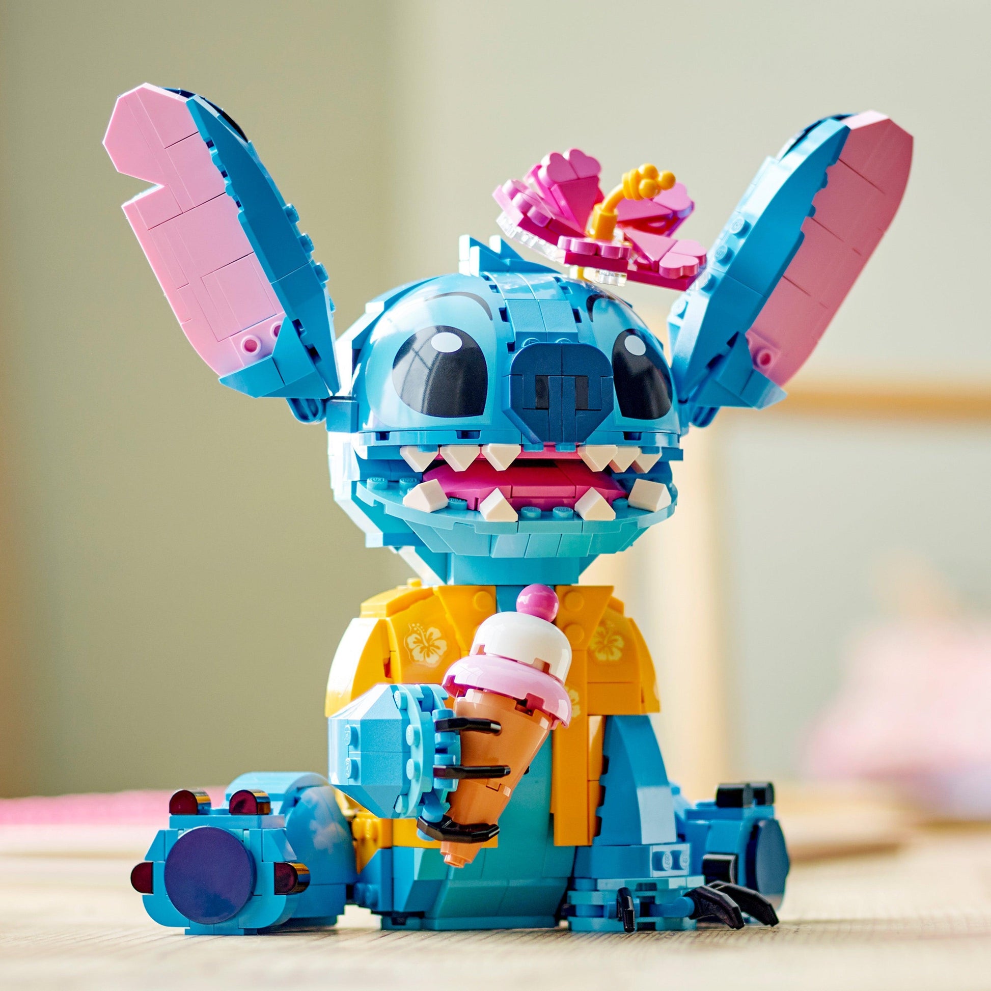 LEGO Stitch 43249 Disney LEGO Disney Classic @ 2TTOYS | Official LEGO shop😊🥰 LEGO €. 54.99