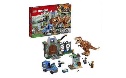 LEGO T. Rex Breakout 10758 Juniors LEGO Juniors @ 2TTOYS | Official LEGO shop😊🥰 LEGO €. 41.99