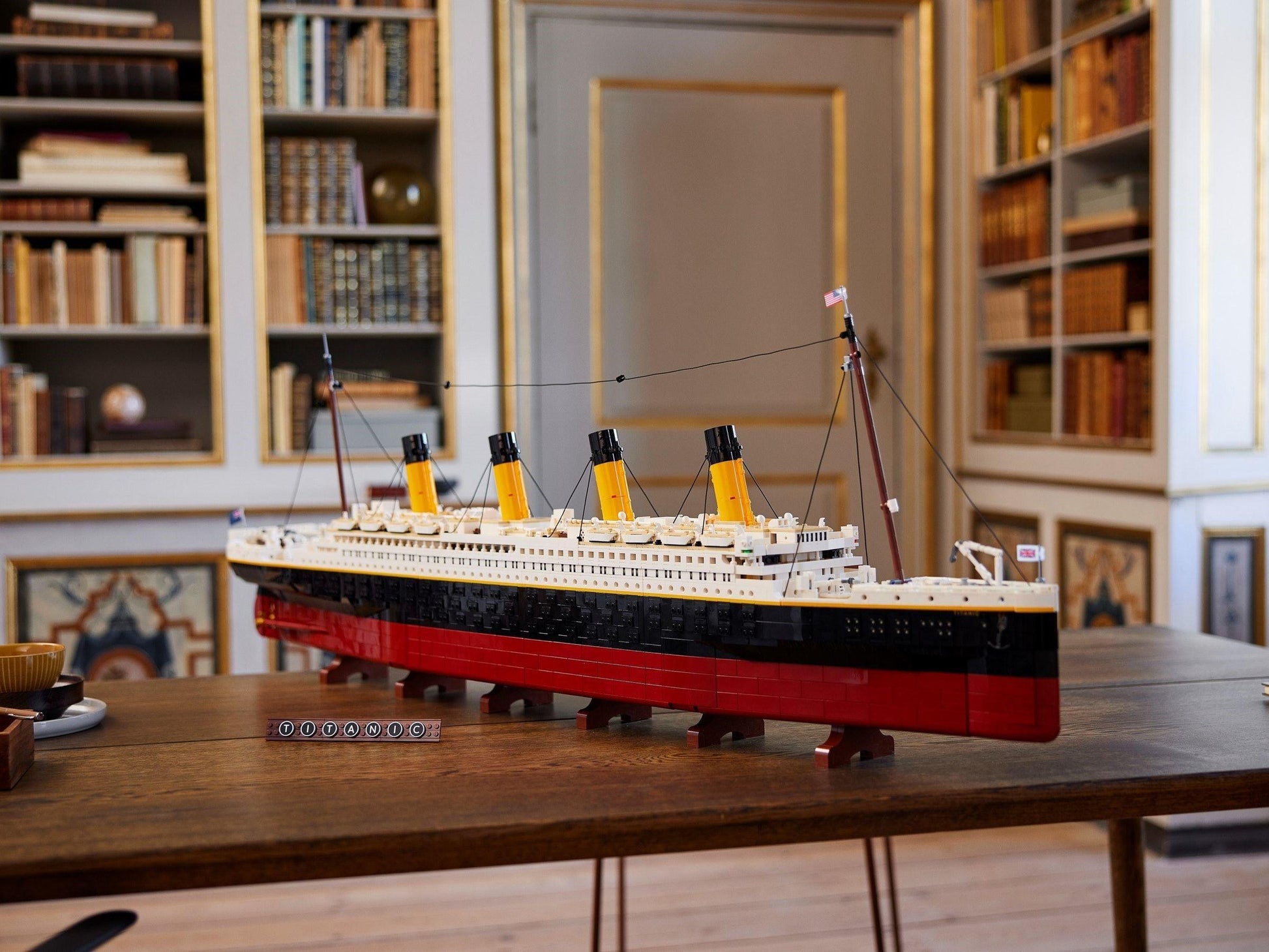 LEGO Titanic 10294 Creator Expert LEGO CREATOR EXPERT @ 2TTOYS LEGO €. 699.99