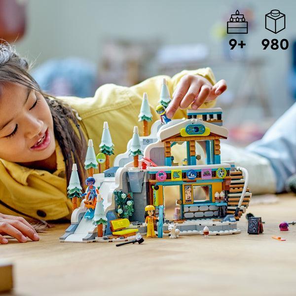 LEGO Vakantie skipiste en café 41756 Friends LEGO FRIENDS @ 2TTOYS | Official LEGO shop😊🥰 LEGO €. 71.98