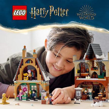 LEGO Zweinsveld Dorpsbezoek inclusief gouden Ron Wemel 76388 Harry Potter LEGO HARRY POTTER @ 2TTOYS LEGO €. 89.99