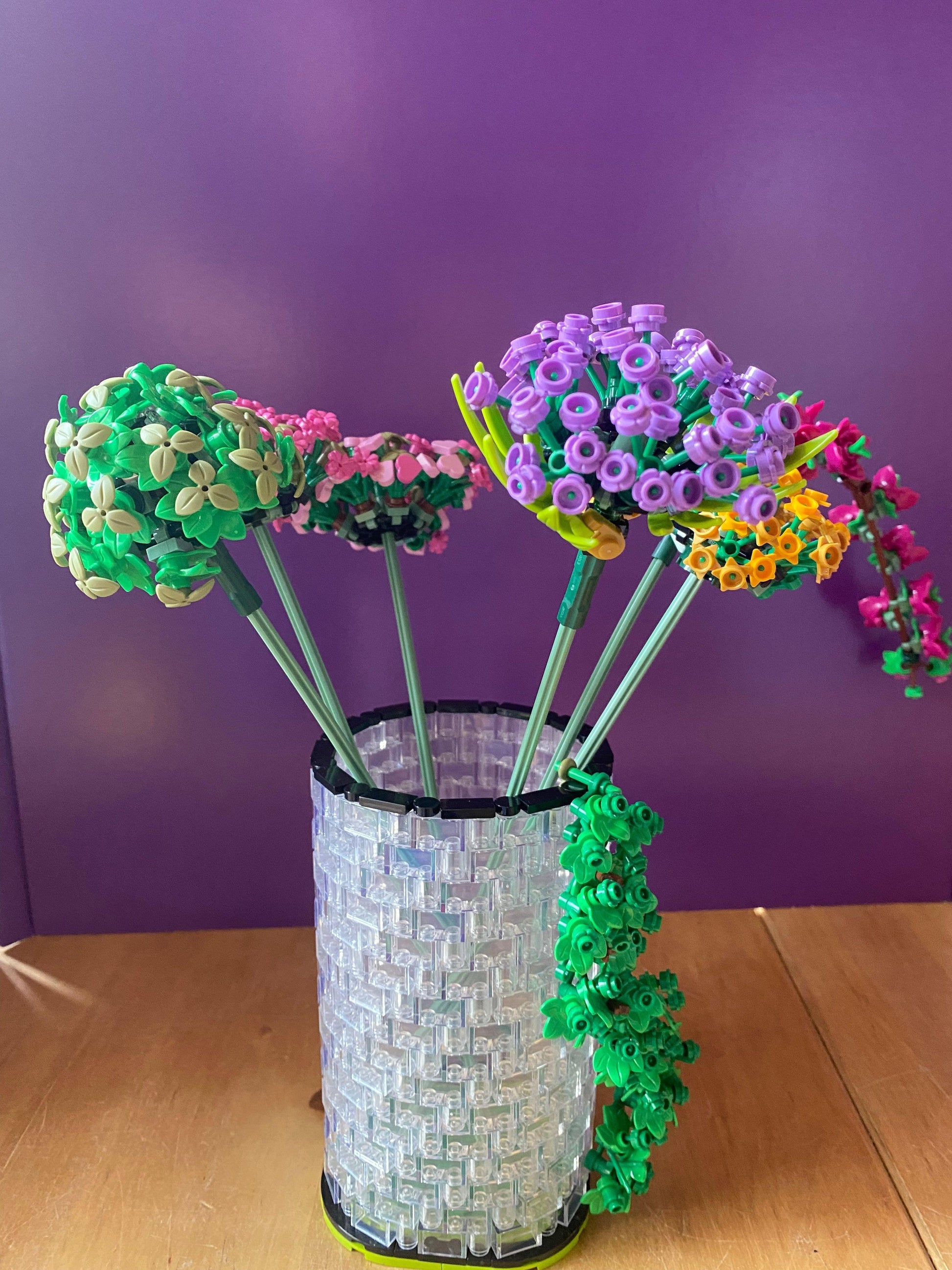 Vaas voor LEGO bloemen (gemaakt van orginele LEGO steentjes) LEGO BLOEMEN @ 2TTOYS DOL OP BOUWEN €. 39.49